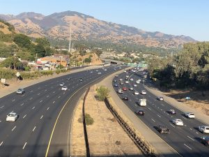2/25 Philadelphia, PA – Three-Vehicle Collision on I-95 Near Academy Rd