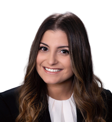 Danielle_Headshot-removebg-preview2