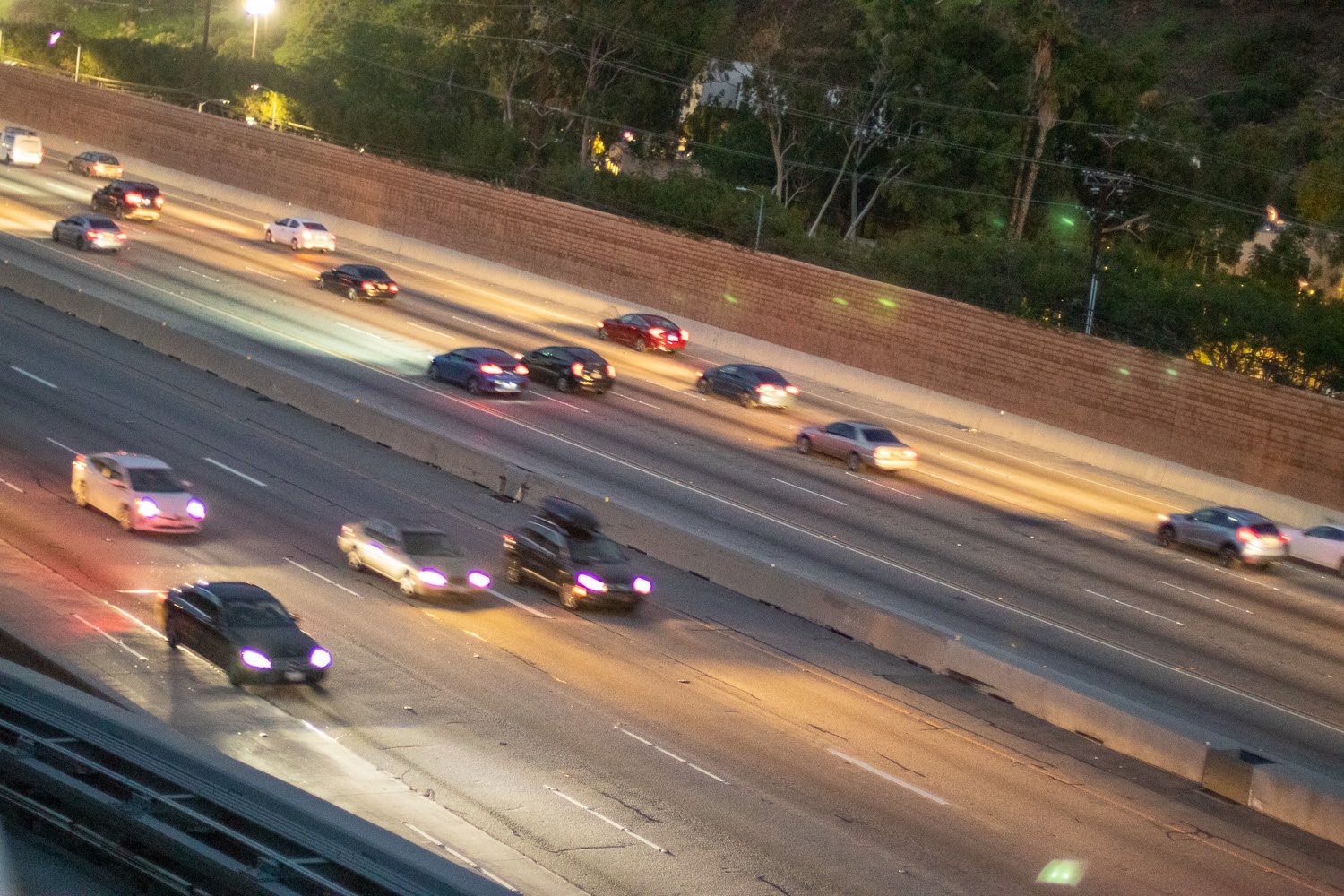 Philadelphia, PA - Tractor-Trailer Accident on I-476 Near US 30 Results in Woman's Death
