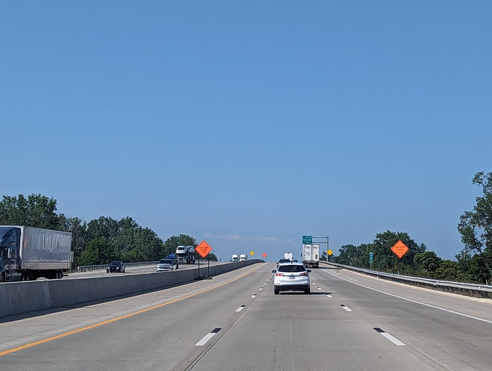 Bergen Co NJ Man Dead Toddler Hurt in Truck Accident on NJ Trnpke