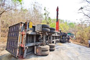 Dump Truck Involved on Injury Crash on Route 100